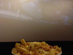 -武汉华夏国际影城(鲁广店)