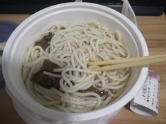 -鑫花溪牛肉米粉(人民广场店)
