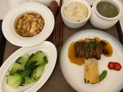 -弗蕾亚·和月月子调理院(东湖店)