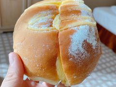 皇室忌廉包-老佛爷饼店