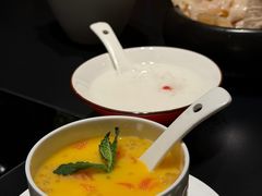 -鲜入唯煮·港式海鲜牛肉火锅(金宝街店)