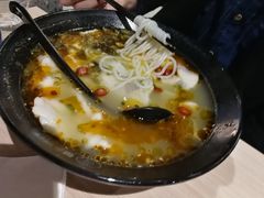 -苗乡米线(建军路店)