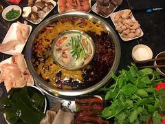 -邓莽子老火锅(中兴路总店)