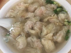-张阿三馄饨店