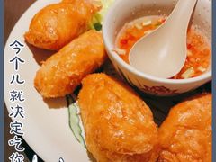 -大头虾越式风味餐厅(光明广场店)