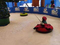 -长沙湘江冰雪世界