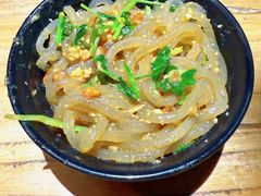 酸辣粉-万记麻辣烫国展总店