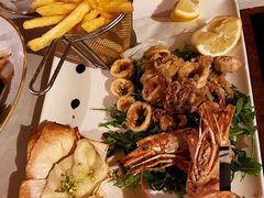 酥炸小海鲜-奥斯特牛排馆(美第奇宫店)