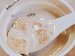 杏仁牛奶炖花胶-信行丰炖品皇店(光孝路店)