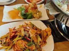 -喇喇排骨火锅·传统韩式脊骨汤(望京西园总店)