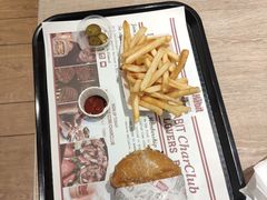 -The Habit Burger Grill 哈比特汉堡(爱琴海店)