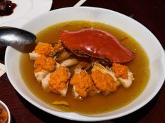 鸡油花雕蒸三门蟹-杭州西子湖四季酒店·金沙厅