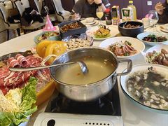 -沪华海鲜大酒楼(南汇店)