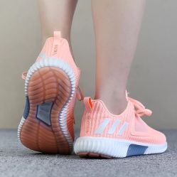 -adidas(德基广场店)