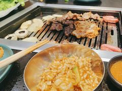 -臻牛烤肉