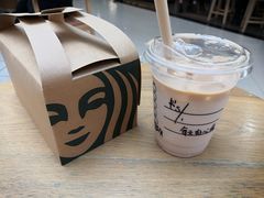 -星巴克(广州中华广场B1层店)