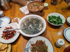 -吃香喝辣·地道衡东菜(南岳大庙店)