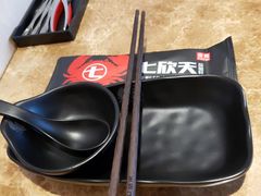餐具摆设-七欣天(上海淮海路新尚广场店)