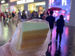 -詹爷爷乌节路街头冰淇淋