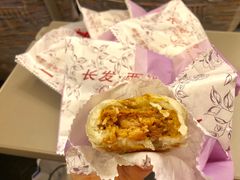 虾肉月饼-长发西饼(临顿路店)