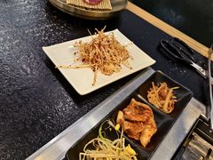 -臻牛烤肉
