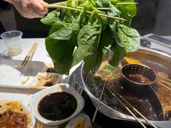 -佰人王串串香火锅(洋珠巷店)