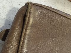 -莱靓奢侈品洗护改衣店(新世界百货崇文店)