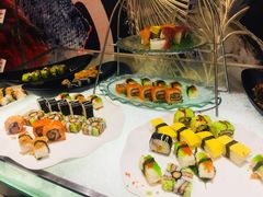 -亮马河饭店翠雅咖啡厅