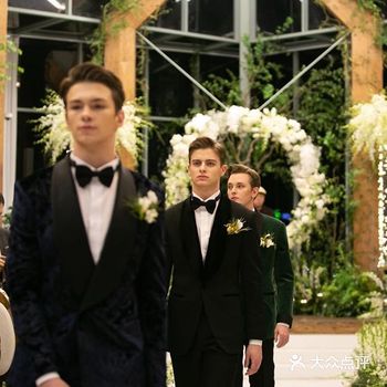 成都西服定制西装定制礼服才是男人的终极制服