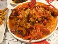 -李双猪·小龙虾·烧烤·羊肉煲(乐山店)