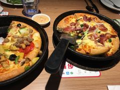 -必胜客(新中纬店)