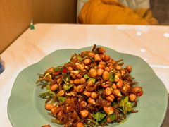 小鱼花生米-满兴咱妈烀饼铁锅炖(兰州北街店)