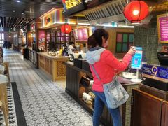 自助取餐区-大食代美食广场(迪士尼小镇店)