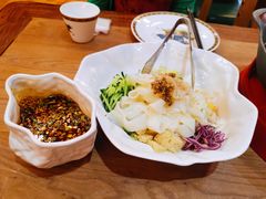 蛰蒙花炝拌面筋-九十九顶毡房(阜石路店)