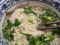 -嘻小北·兰州清汤牛肉面(太平洋森活天地店)