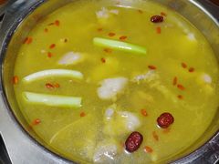 -云鱿记鱿鱼鸡·野生菌火锅(人民南路店)