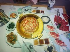 -猪啊牛呀羊啊铜盘烤肉(正大广场店)