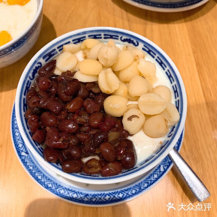 赵记传承(广州越秀五羊新城店)香滑双皮奶图片