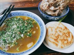 -泉儿头杂碎(杂碎师大店)