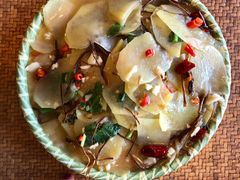 -傣家寨花园主题餐厅