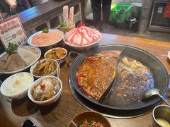 -萍姐火锅·公路夜市(武汉首店)