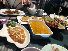 -忘忧草融合私房菜(红鼎国际店)