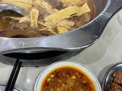 -美兰春记食店·龙舌坡红烧牛肉