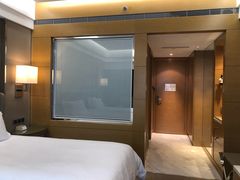 -上海中航虹桥机场泊悦酒店