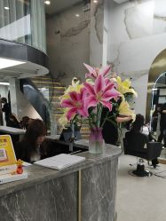 -苏奇发型·烫发染发