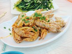 -覃记海鲜美食餐厅