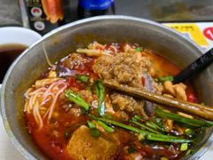 -铁锅哥米线