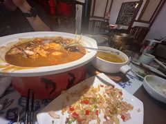 -卢大鲜鱼头捞饭(美利广场店)