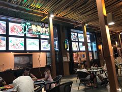 -三亚湾红树林度假酒店美食街