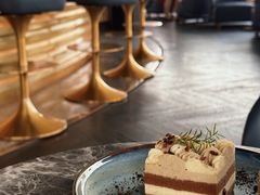 -Hi City·城市之巅